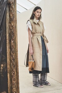 00019-3-1-phillip-lim-new-york-pre-fall-19.thumb.jpg.89d3b7587f88d853accde1c25b06eef2.jpg