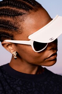 00028-Chanel-Details-Resort-2021.thumb.jpg.c08720795f446ef5fc1b931279f38729.jpg