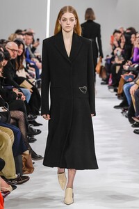 00034-giada-fall-2019-ready-to-wear-CREDIT-Yannis-Vlamos.thumb.jpg.ce37d99529e6ce0950385556d2d26fcf.jpg