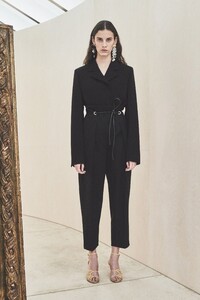 00035-3-1-phillip-lim-new-york-pre-fall-19.thumb.jpg.074fe7f5760110813efd201872d25d5f.jpg