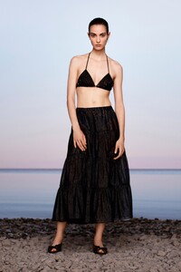 00045-Chanel-Resort-2021.thumb.jpg.ffd5bff16fdf9b9d3fd4ed11635a03c1.jpg