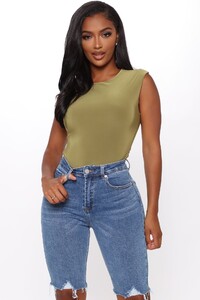 05-27-20Studio4_RM_SD_11-10-47_22_T18026_Olive1_KL.jpg