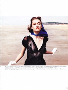 Vogue Germany (January 2010) - Côte d'Allure - 010.jpg