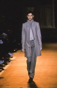 1037258875_CostumeNational1998WomenRTW109.thumb.jpg.dd847e7f9f231847bfa009ff5c5f694b.jpg