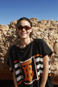 lofficielbaltics.com 1563382072040476-190618_MYTHERESA_IBIZA_12_3338_RGB.jpg