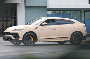       bal290620BZNimage5.jpg