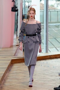 10_Prada_Resort_18-1494169386.thumb.jpg.085d98c4089ea25d6dc8f5a82531144b.jpg