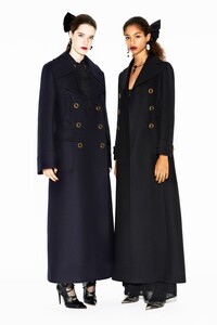 11-Miu-Miu-Pre-Fall-18.thumb.jpg.5fa882a3bfac7bacf03fa88fd2e1f8f3.jpg