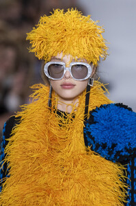 1100669533_LoeweFall2019Details_K5_2ygtMojx.thumb.jpg.17fe4f458613abf96a26cb9cceb6fbfd.jpg