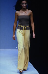 1106391470_paco-rabanne-ss-1997(17).thumb.jpg.b7538e97e6ca4208bca87be04543a6f1.jpg