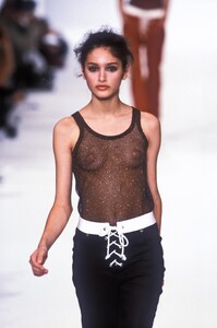 1172864994_SoniaRykiel1997WomenRTW52.thumb.jpg.3815f14533cc9f063f286a5e5a63c1a2.jpg
