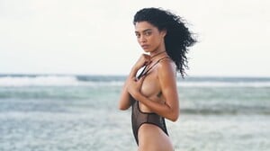 Raven Lynn Is Fierce in This Steamy, New Video  INTIMATES   Sports Illustrated Swimsuit.mp4_snapshot_00.08_[2020.06.22_23.58.41].jpg