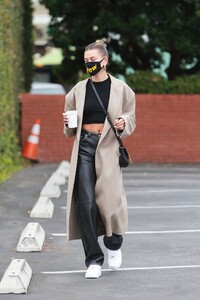       bal270620BZNimage110.jpg