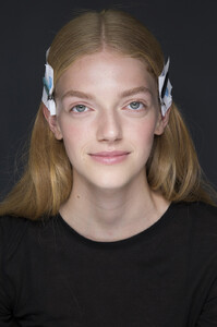 1238250156_No.21Spring2019BackstagefuVn7064A9jx.thumb.jpg.e6a55e896617b5892f531b01d5d0c021.jpg
