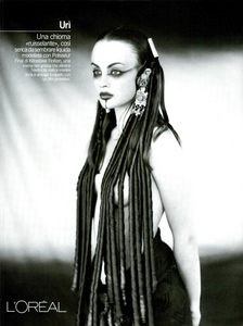 1294926649_Ferri_Loreal_Promotional_Vogue_Italia_December_1994_05.thumb.png.fa70b1d42cabc431137f089e4d197c7b.png