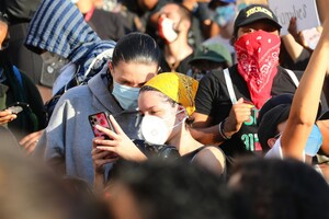       hal050620BZNimage130.jpg