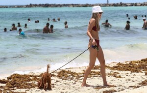       roo110620BZNimage117.jpg