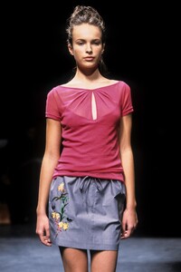 155697991_VivienneTam1998WomenRTW60.thumb.jpg.e26eca43e064601732084d7b7db3559e.jpg