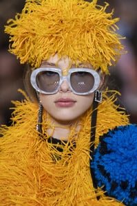 1593886401_LoeweFall2019DetailsRwtVPZSJ86tx.thumb.jpg.b65cf40b665e58cdeab8293a9e87260c.jpg