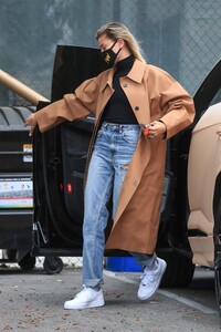       bal290620BZNimage9.jpg