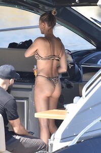      bal230620BZNimage108.jpg