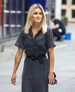       ash110620BZNimage110.jpg