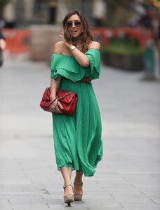      kla140620BZNimage107.jpg