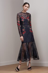 1711_ks_dreamscape_lace_gown_navy_g_11796-5_4.jpg