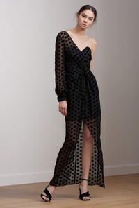 1711_ks_exhale_gown_black_g_11878-18_4.jpg