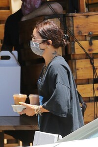       hud130620BZNimage4.jpg