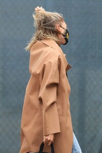       bal290620BZNimage24.jpg