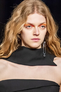 2106780142_MonseFall2020DetailsKuqiLps8fVpx.thumb.jpg.414a28dc0c7608d6ce293bd9037fcaf4.jpg