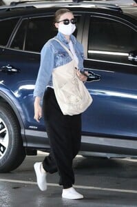       roo130620BZNimage24.jpg