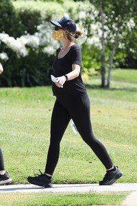       kat150620BZNimage111.jpg