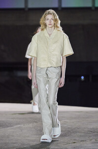 311482952_YeezyFall20206l0UxwDGOyxx.thumb.jpg.d81cf2889762e8f6c8752663d44bb43c.jpg