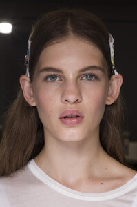 364160509_No.21Spring2019BackstageOc_BJpybPw3x.thumb.jpg.4135931f999a566d41eb2fc7b3ba6c81.jpg