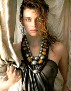 372561621_dOrazio_Vogue_Italia_May_1987_04.thumb.png.28ea36824e6a5a5aeeabaaf8f75457ef.png