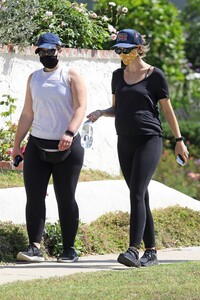       kat150620BZNimage105.jpg