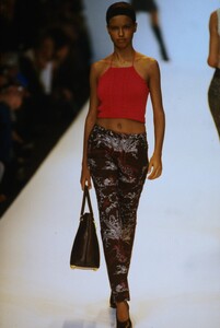 487026946_anna-sui-spring-1998(18).thumb.jpg.ac19ac9bc4bd34015585e2e4409142a5.jpg