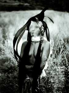 493038322_Ferri_Loreal_Promotional_Vogue_Italia_December_1994_09.thumb.png.04a23599e02a8e127ec5fdda74880388.png