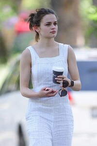       joe110620BZNimage116.jpg