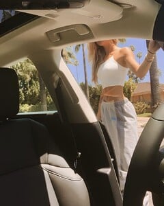 5705445B-13E8-476D-95EF-9EF40D8A16E1.jpeg