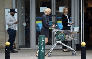       wil200620BZNimage111.jpg
