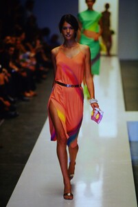 986670850_fendi-alessandra(3).thumb.jpg.aa98cecc2a2b216a68acc512d0ab7165.jpg