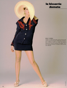 Bailey_Vogue_Italia_February_1988_01_07.thumb.png.b8af9f99135e50c41f7c5d8b839ddcbd.png