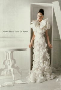 Beauty_Vogue_Italia_January_2005_02.thumb.png.a61bf56615b0814cdf867ff0165975d3.png