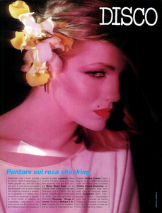 Bellezza_Vogue_Italia_April_1977_01_01.thumb.png.35c46177a042a89aadf111408b8c50cf.png