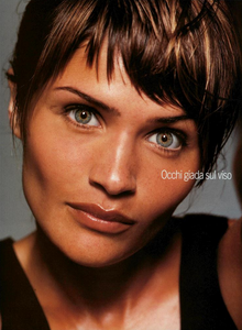 Color_Sole_Comte_Vogue_Italia_May_1994_01.thumb.png.4c7c749f0cc073779d2335fc3f965cf8.png