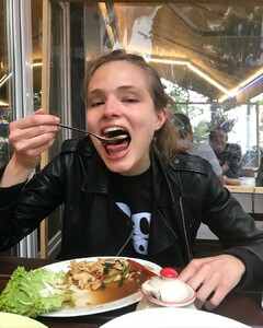 E9C17281-C5A0-41ED-A3CF-68567286C30F.jpeg