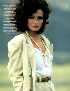 Feurer_Vogue_Italia_May_1987_02.thumb.png.c1e3c5353a66f2e8ae340991ccd96eaa.png